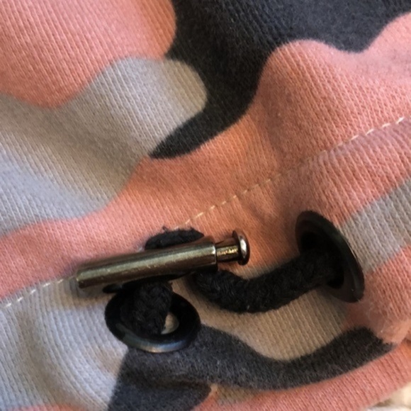 BERSHKA | Pink Camo Crop Drawstring Waist Sweatshirt - Size L - Picture 8 of 10